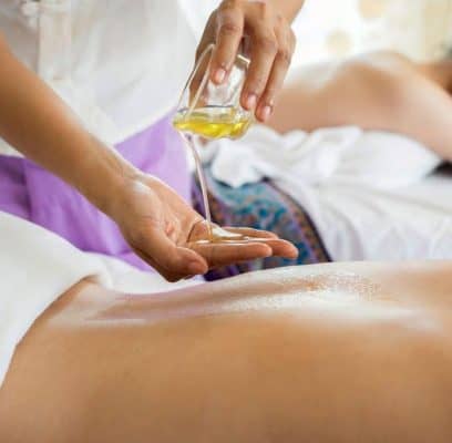 Ganzkörper Aroma Massage